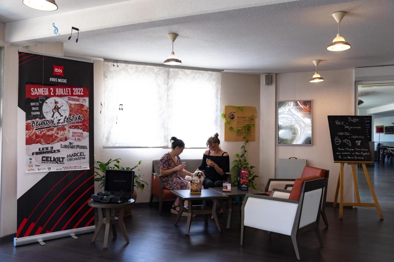 Hotel Ibis Autun Esterno foto