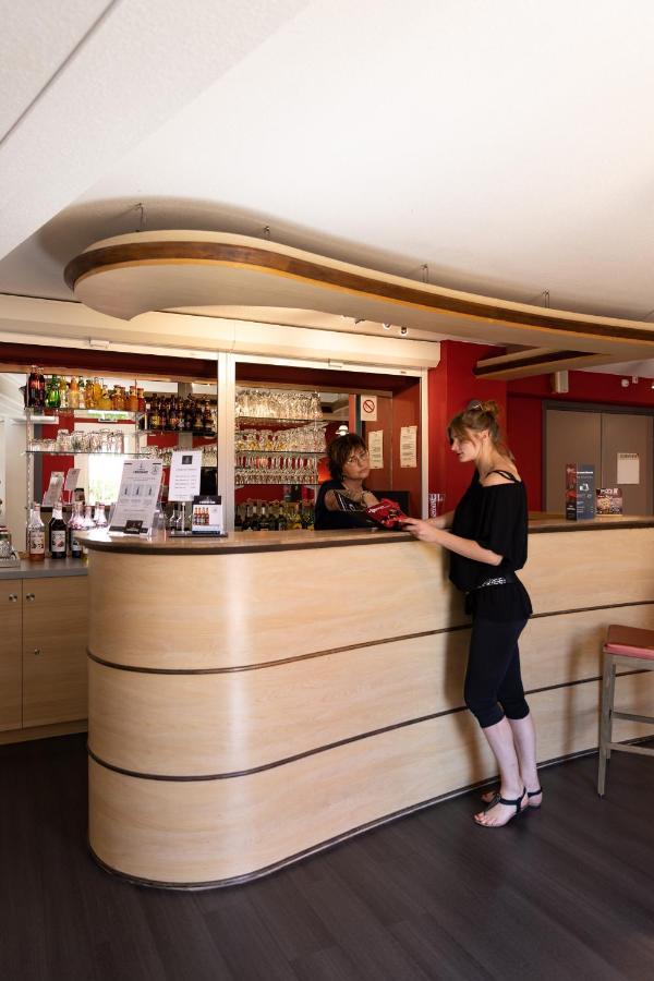 Hotel Ibis Autun Esterno foto